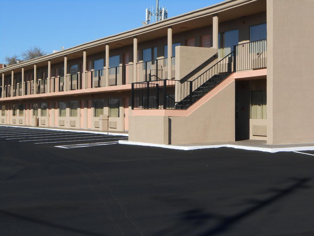 Rodeway Inn Phoenix North I-17 Eksteriør billede