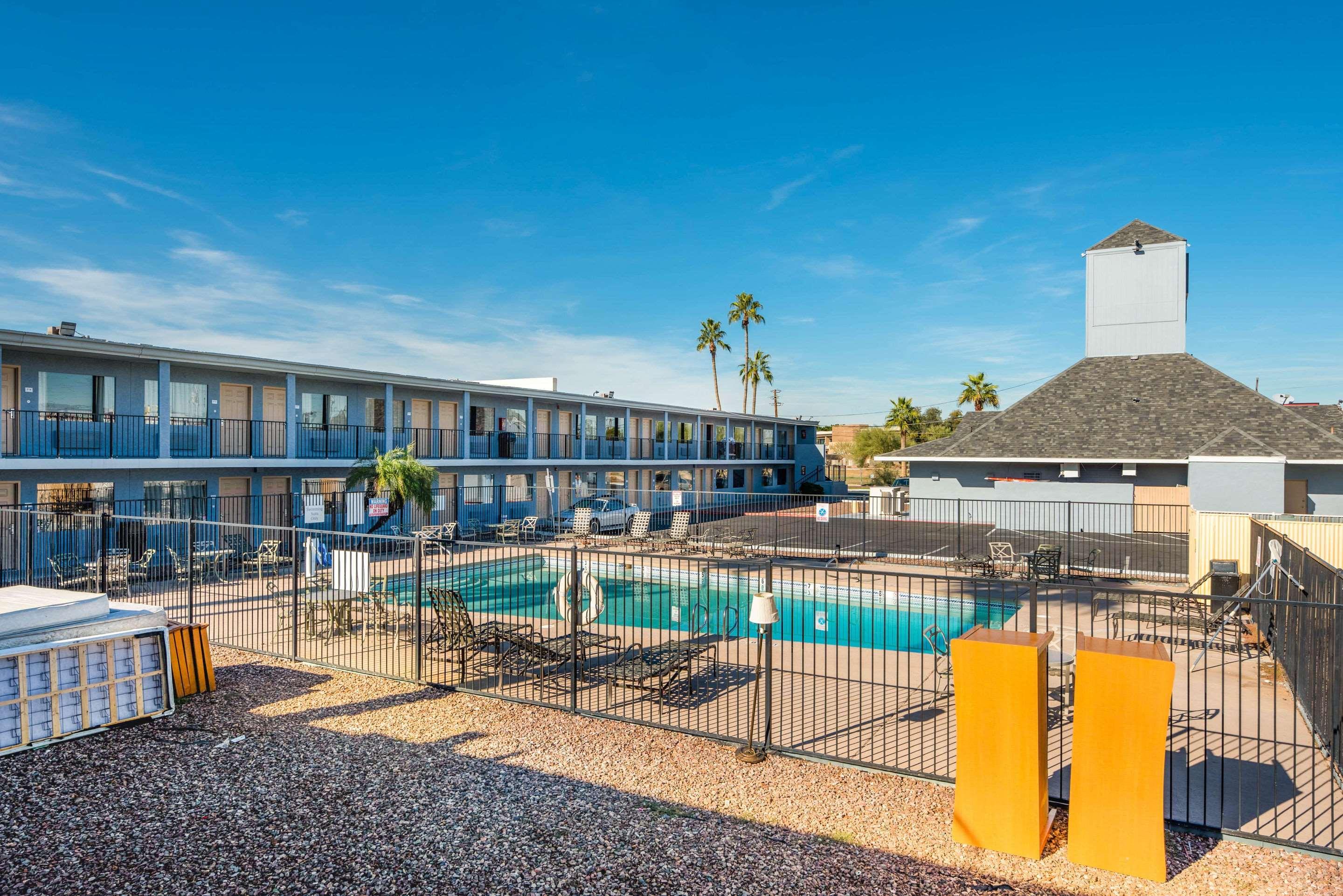 Rodeway Inn Phoenix North I-17 Eksteriør billede