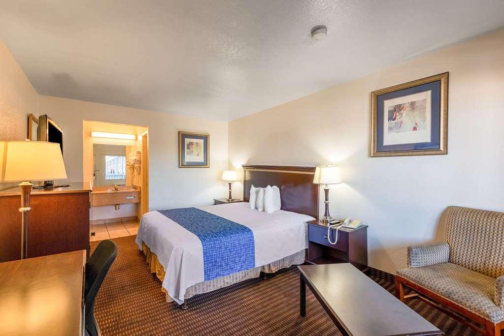 Rodeway Inn Phoenix North I-17 Værelse billede