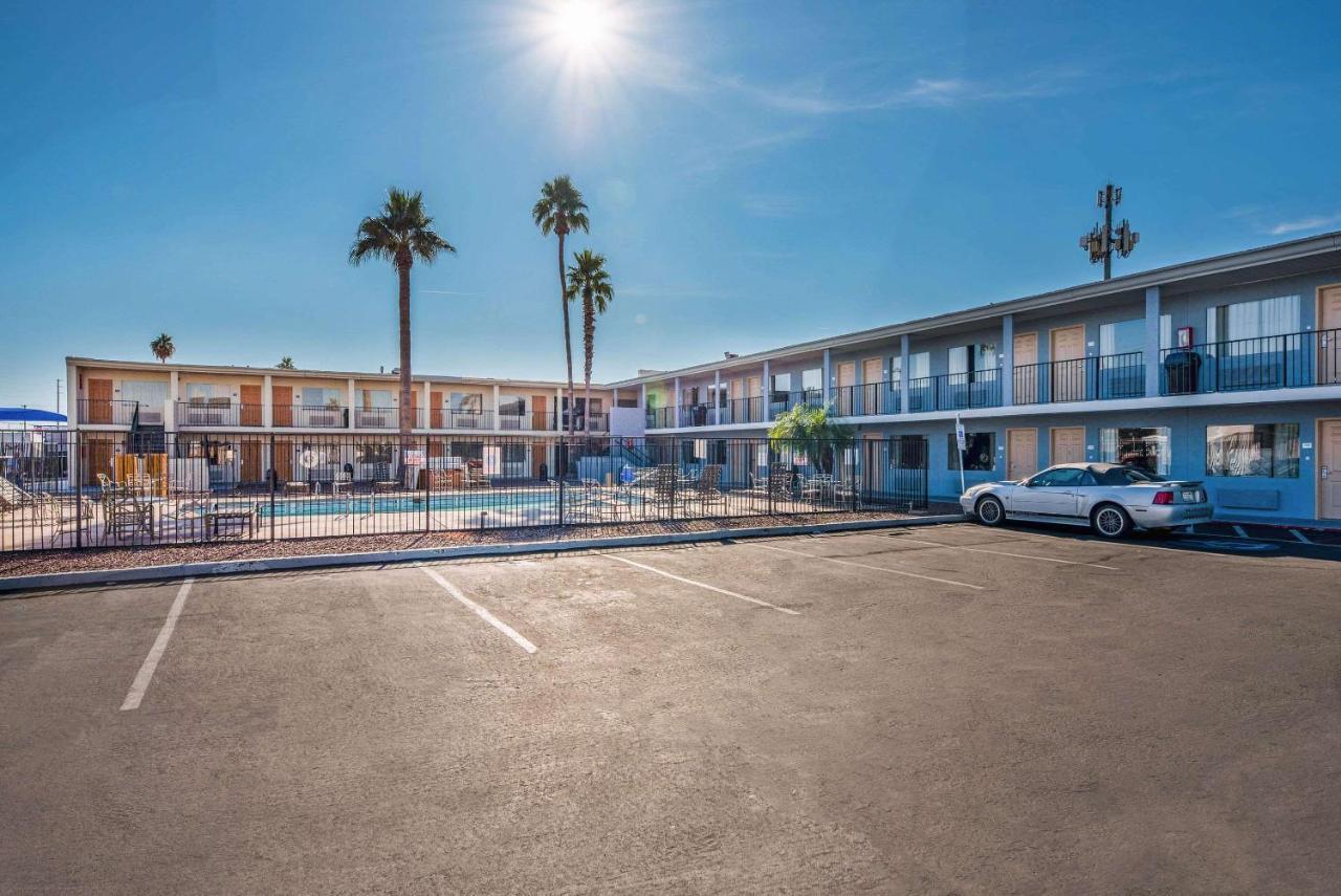Rodeway Inn Phoenix North I-17 Eksteriør billede