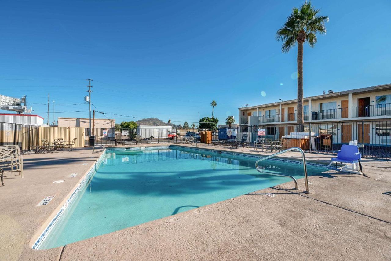 Rodeway Inn Phoenix North I-17 Eksteriør billede