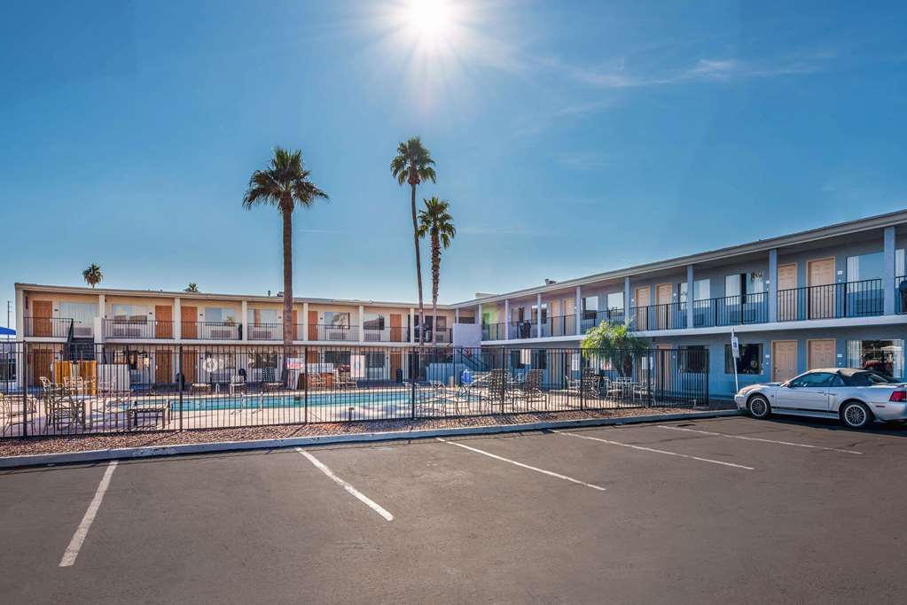 Rodeway Inn Phoenix North I-17 Eksteriør billede