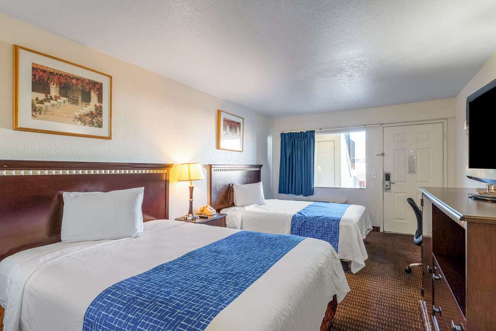 Rodeway Inn Phoenix North I-17 Værelse billede